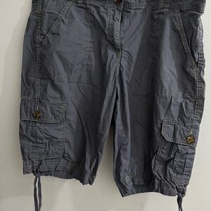 Tommy Hilfiger Gray Cargo Shorts with Drawstring Hem